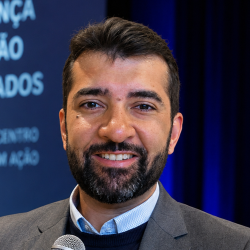 Carlos Cruz